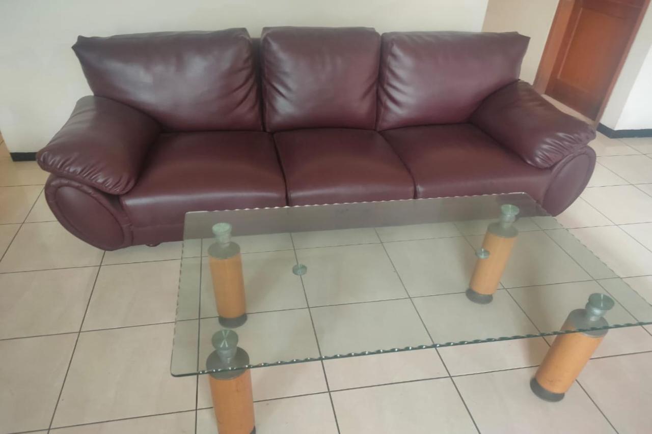 Oyo 91209 Arjuna Residence Syariah Sby Surabaya Kültér fotó