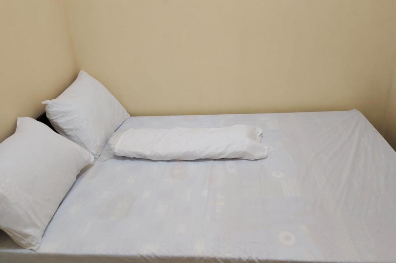 Oyo 91209 Arjuna Residence Syariah Sby Surabaya Kültér fotó